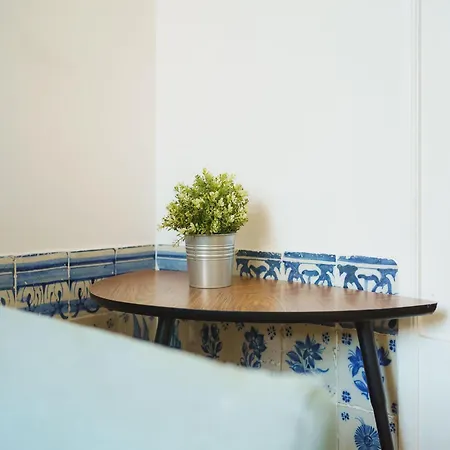 Apartment Akicity Alfama Azure